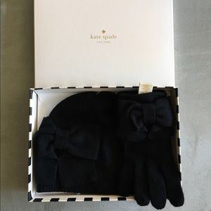 Kate Spade Dorothy Bow Beanie & Gloves Set